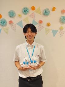 川口　哲世